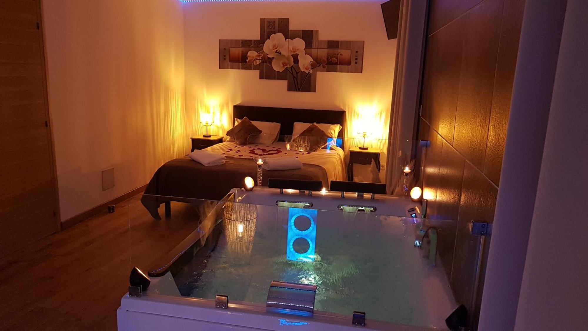 Love Room Jaccuzi Puisserguier Exteriér fotografie